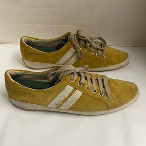 Emma Hope Yellow Suede Sneaker Sz 37 Women’s